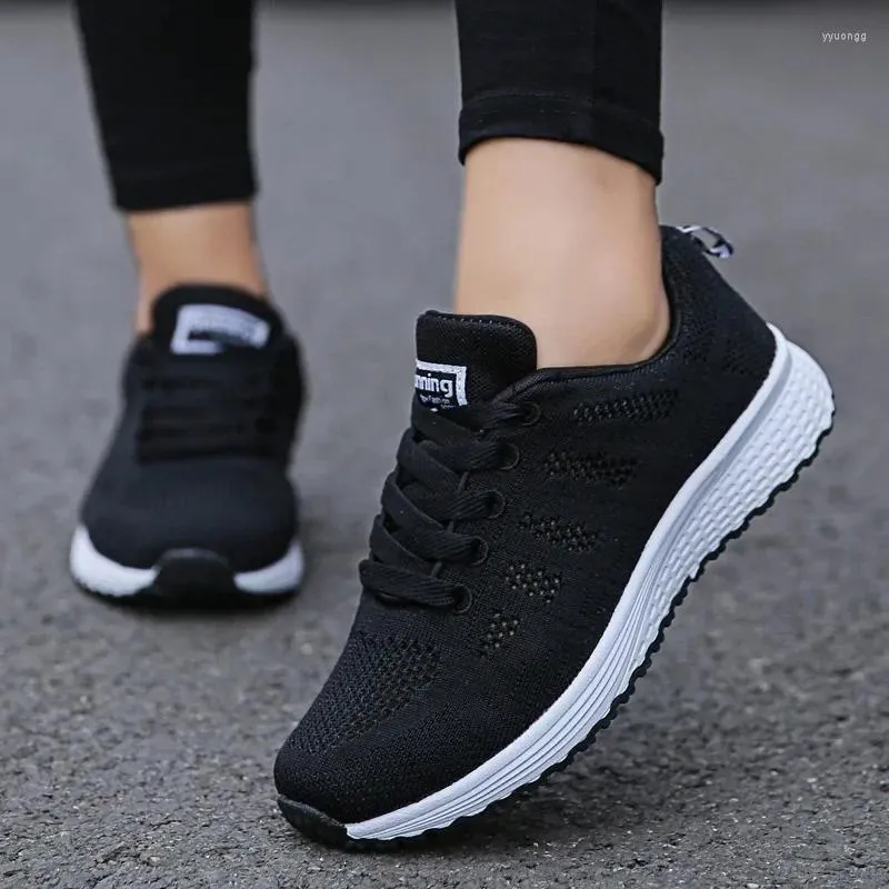 Casual Shoes Women's Lace-Up Shoe Mesh Flat för kvinna Summer Breattable White Sneakers Vulcanized Tenis Walking