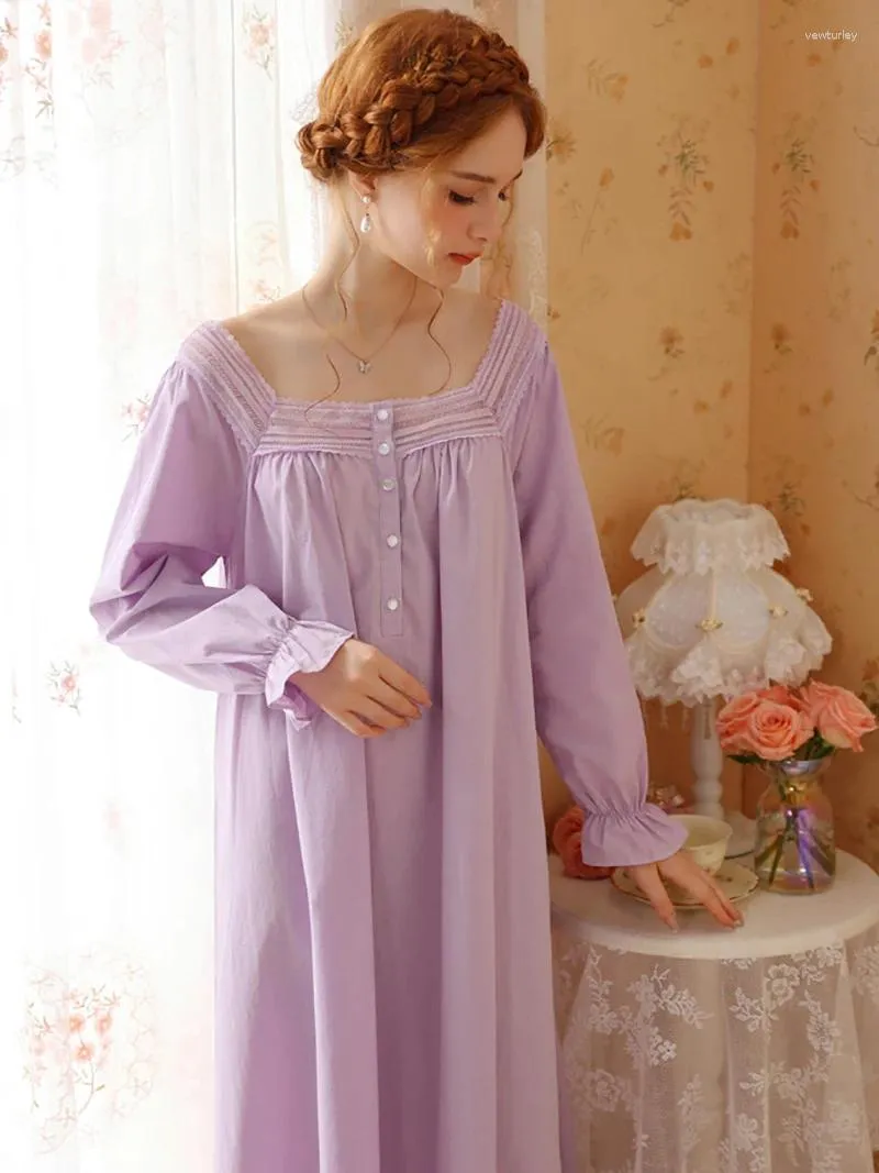Kvinnors sömnkläder franska viktoriansk prinsessa bomull spets nattklänning kvinnor söta flickor vår höst långärmad vintage pajamas nattkläder