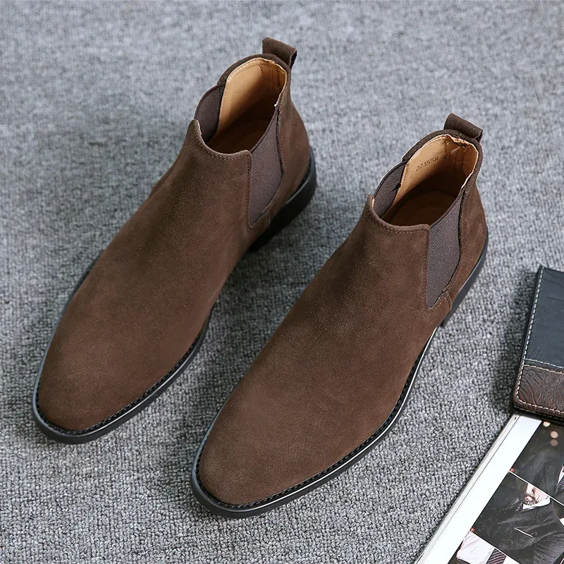 Bottes Men's Retro Classical Chelsea Boots Cow Suede Geatine Engine Men Men de la cheville Mentille Mentide Casual Short Boots Hightop Chaussures