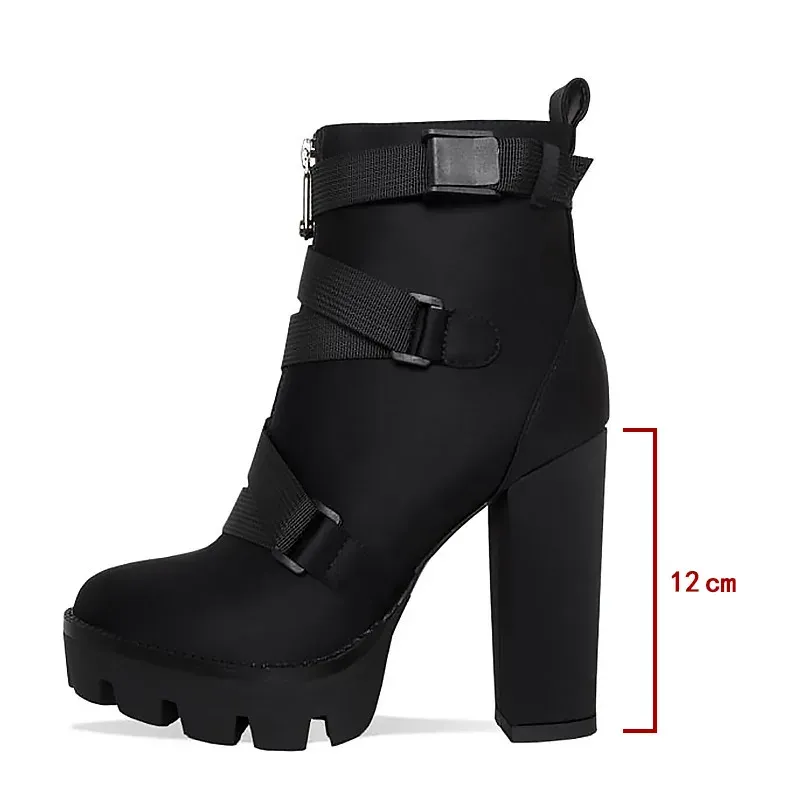 Boots 2023 Новая модная весенняя осенняя платформа Angle Boots Women 12 см толстой каблуки Boots Boots Ladies Worker Boots Black Big Size