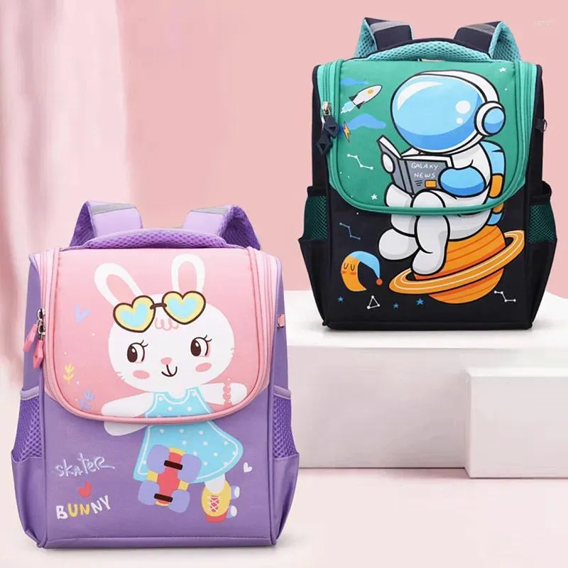 Backpack podstawowa kreskówka szkolna urocza dzieci duża pojemność lekka wodoodporna torba na książki studenckie torby szkolne
