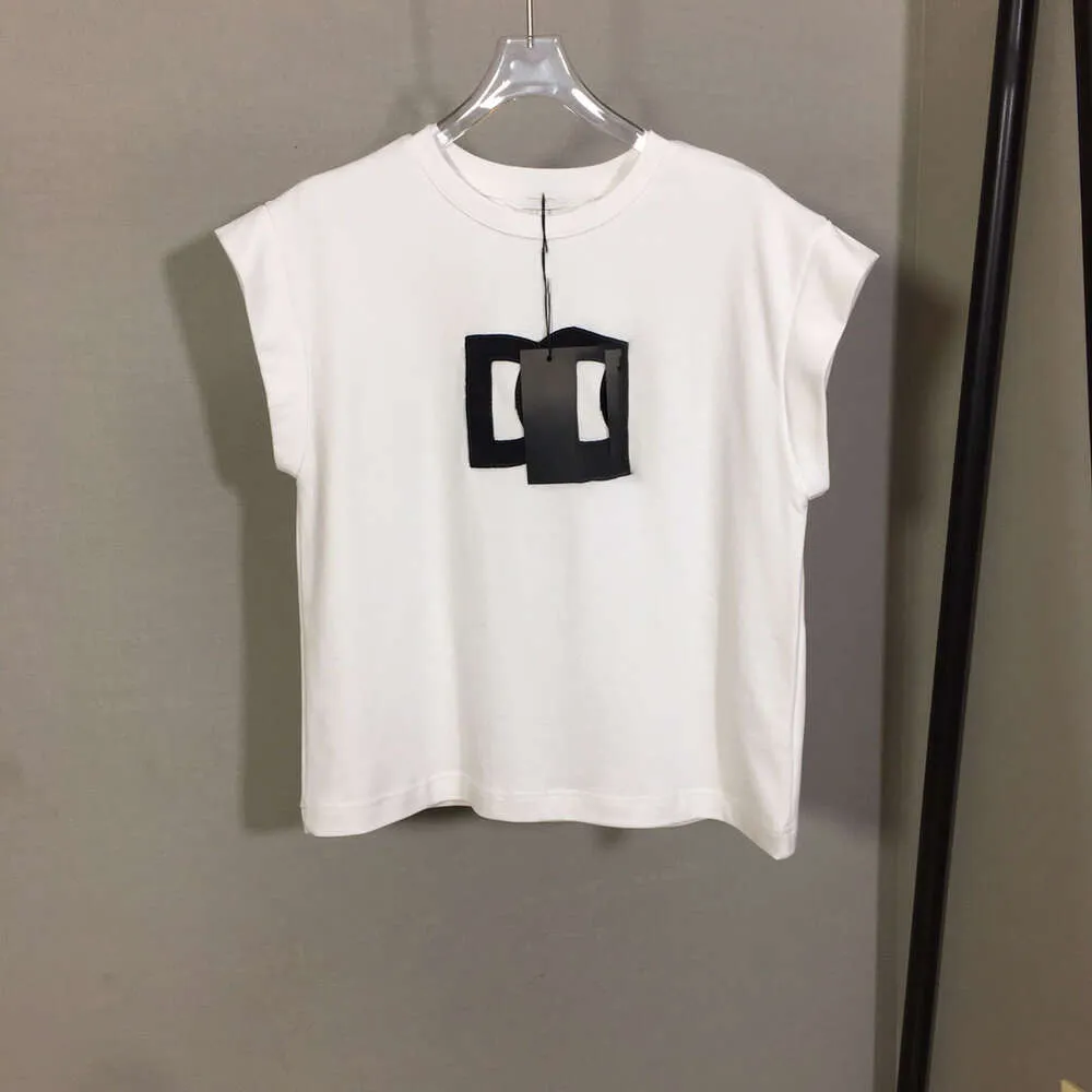 T-shirt à manches courtes pour femmes, nouvelle mode d'été 2024, avec lettres brodées sur la poitrine, en coton, à larges manchettes, débardeur