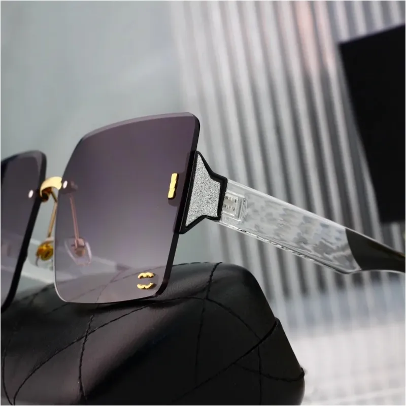 New models Brand high quality Design Luxury Sunglasses for Women Fashion Classic UV400 High Quality Summer Outdoor Driving Beach Leisure designer sun glasses 3267