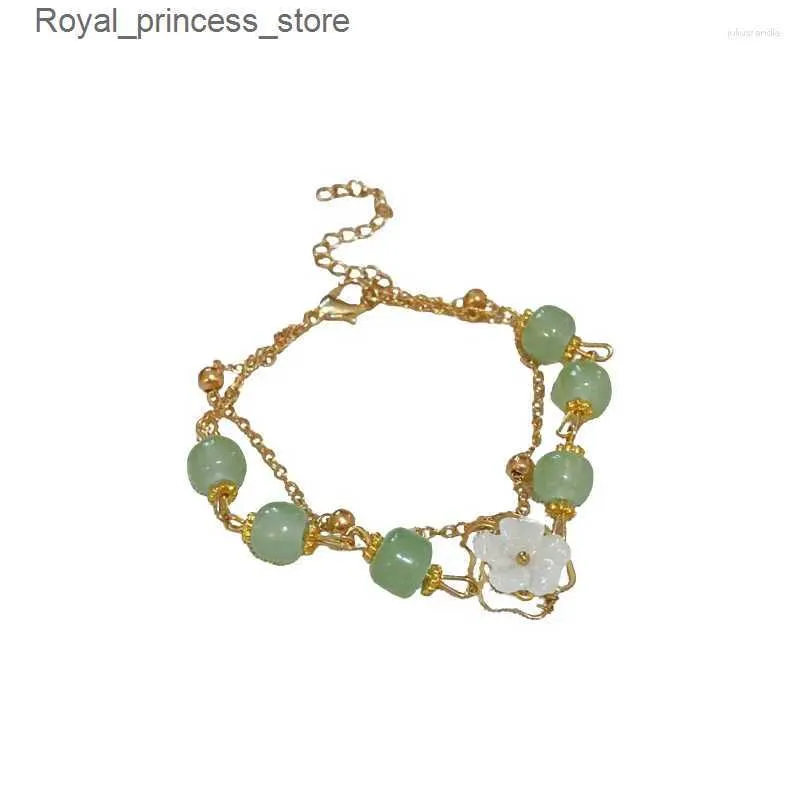 Charmarmband Link S Flower Double-Layer Hollow Green pärlstav all-match elegnat enkla kvinnliga smycken Q240321