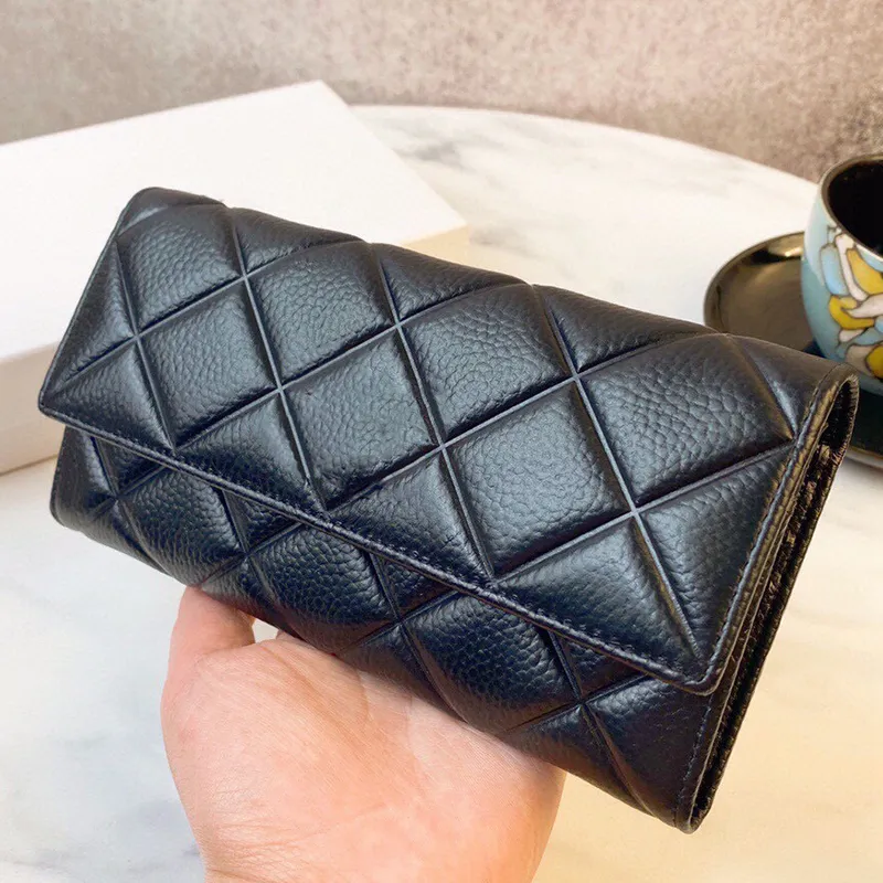 French Brand Classic Women Designer Wallet Luxury Diamond Mönster Dubbel bokstav quiltad väska äkta läder Medium svart väska för att hålla byte Noter Kreditkort