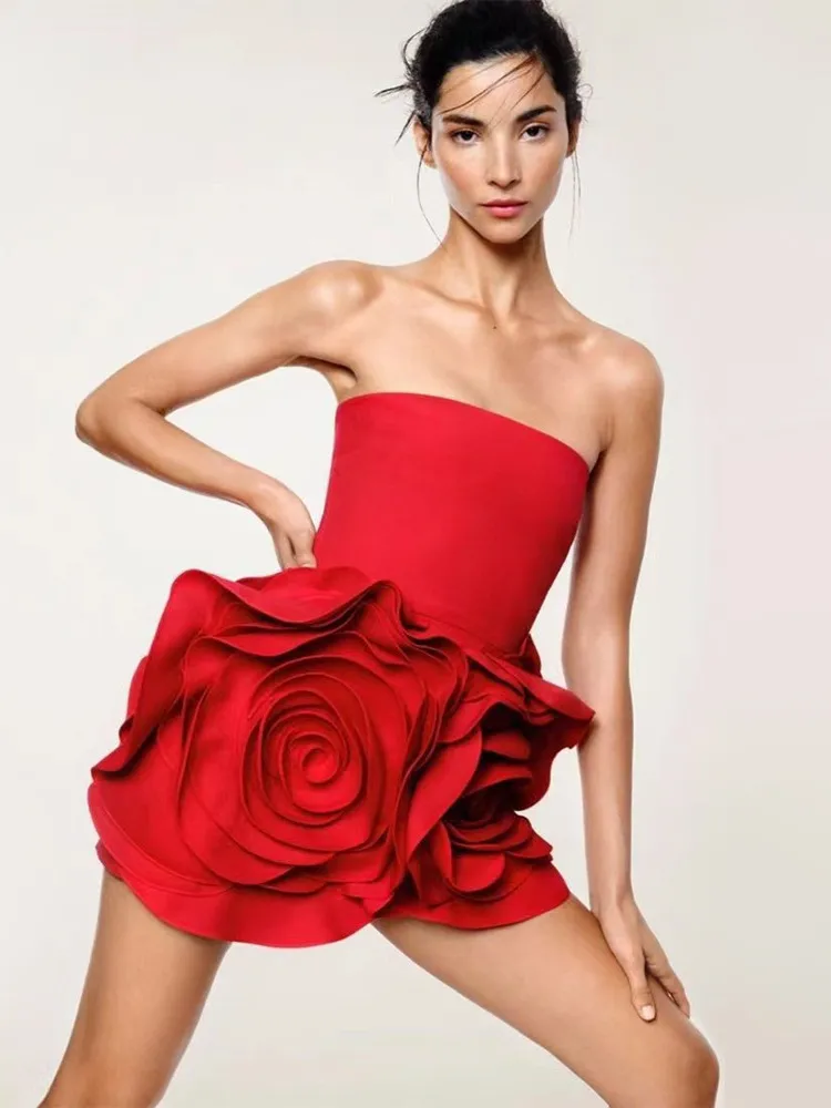 High End Red Short Prom Party Dress 2024 Stropplös ärmlös 3D -blommor Kvinnor Prom Club -klänningar Celebrity Robe de Soiree