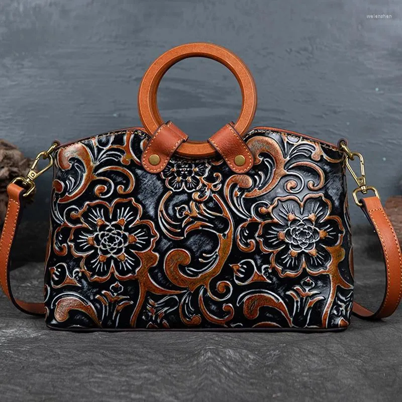 Вечерние сумки Винтажная коровья натуральная кожа Маленькая квадратная сумка для женщин Повседневная универсальная сумка с тиснением Модная сумка через плечо M977