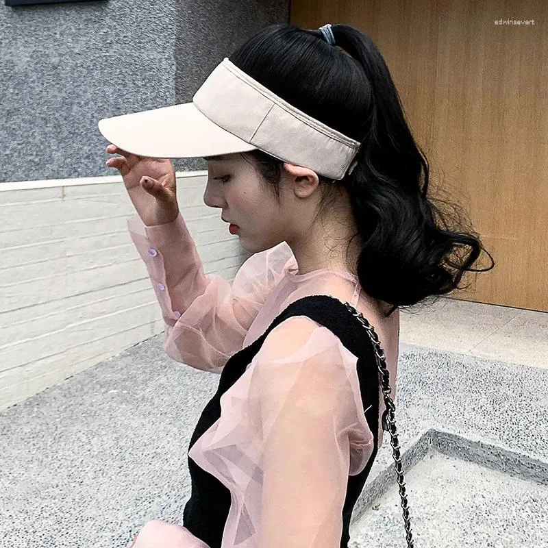 Ball Caps Summer Fashion Women's Baseball Cap With Long Curly Hair Sunhat Wig