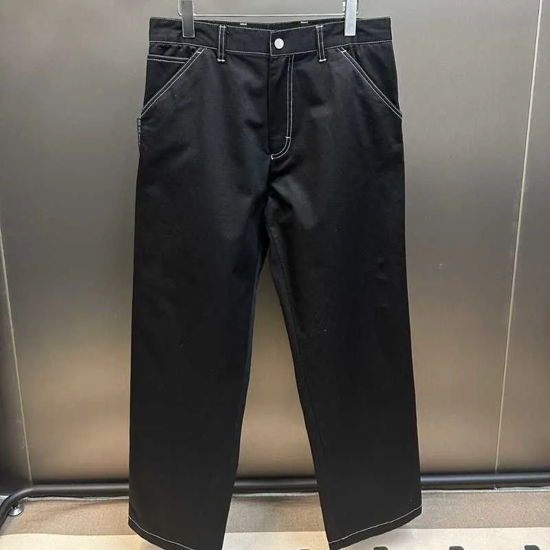 Designer Pu Pujia Rätt hög version 24SS Ny triangellogotyp Casual Work Pants Metal Triangle Logo Par Style 57E2