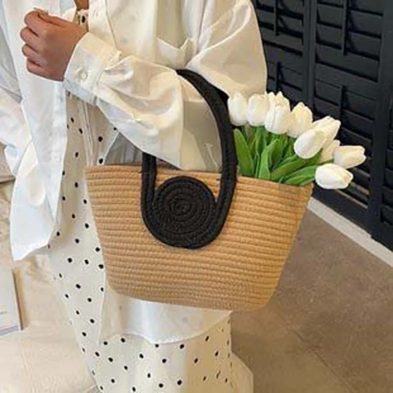 Yeni tasarımcı çanta örgü büyük tote çanta alışveriş çantası saman çantası lüks tığ işi kotlar el çantaları örgü plaj çantaları kadın çanta açık klasik mektup nakış omuz çantası