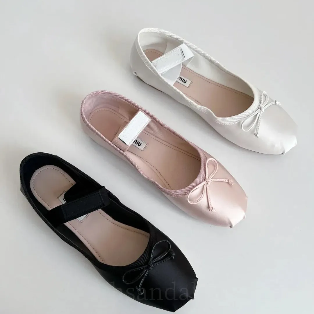 Luxo Paris Ballet Designer de moda Sapatos profissionais de dança Cetin Ballerinas Plataforma Bowtie Sandálias de sapato de boca rasa única para mulheres