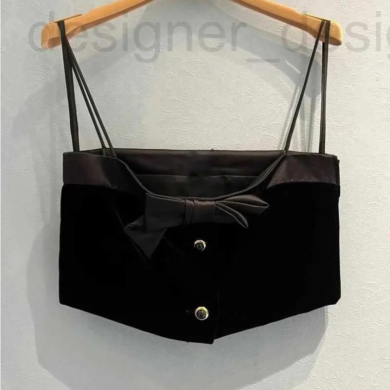 Canotte da donna Camis del marchio di design Miu Black Bow Small Sling Versatile reggiseno sexy in velluto con canotta interna di alta qualità per le donne in