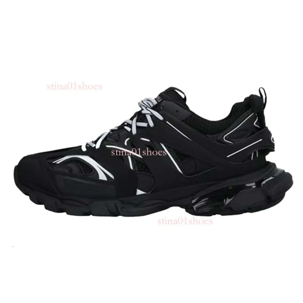 2024 Track 3.0 Sneakers Casual Shoes Tess S. Gomma Trek Low Men Women Top Platform Triple S Clear Sole Lighted Running Shoes 57