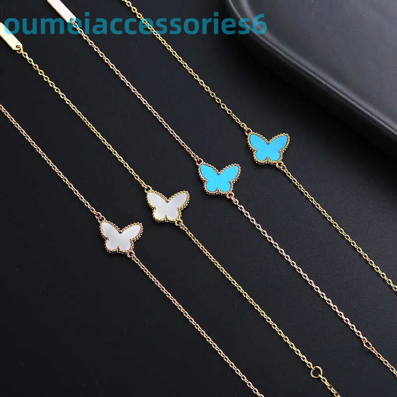 2024 Jewelry Designer Brand Vanl Cleefl Arpelsbracelet Four Leaf Grass Butterfly Armband Female White Beimu Ke Blue Turquoise Elegant Treasure