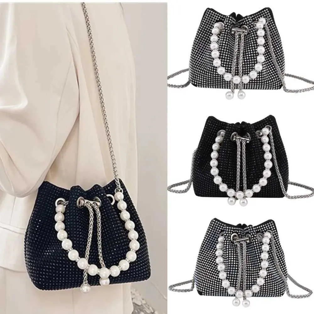 Cross Body Rhinestone Purse Women Dinner Bag axelväska Koppling Pearl Drawstring Money Bag Wedding Evening Axel Crosbody Handbagl2403