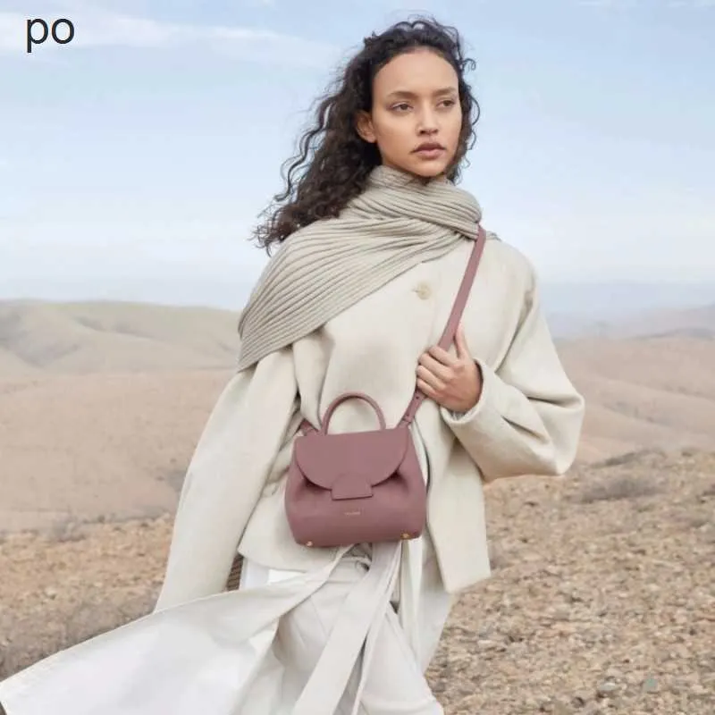 El çantası Online Toptan Perakende Bollinger Bir Nano Nano Bir niş moda patchwork çanta bir omuz crossbody bayan çantası