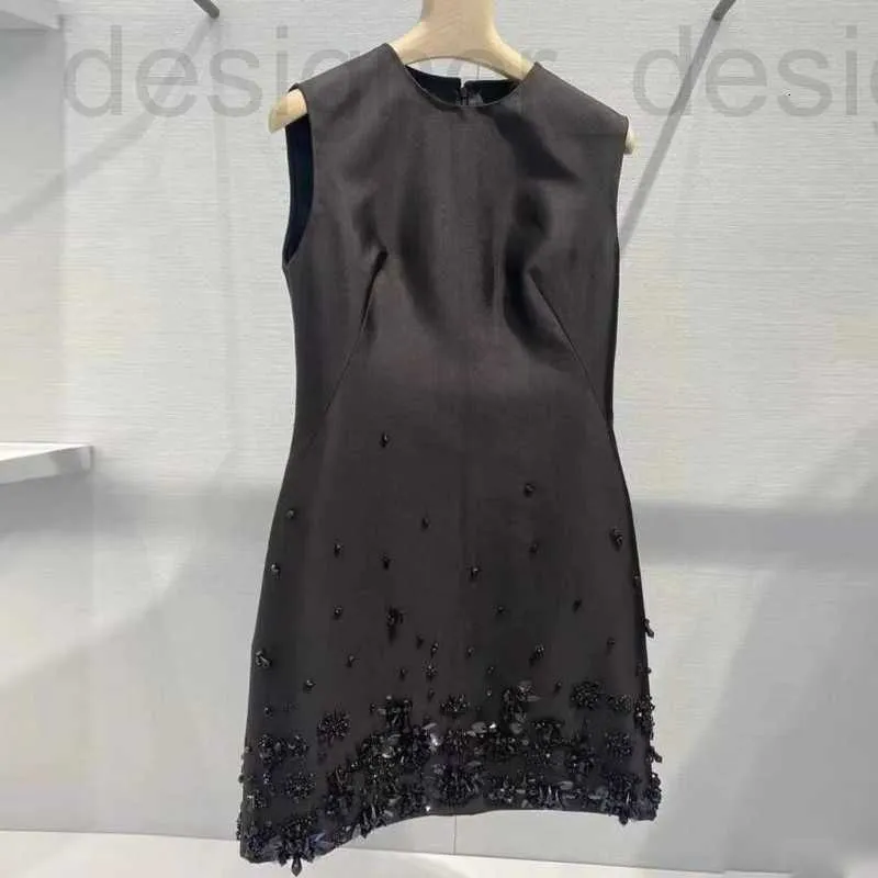 Basic & Casual Dresses designer brand Miu black dress with handmade diamond embellishments vest skirt socialite temperament versatile base autumn new style ZN5I