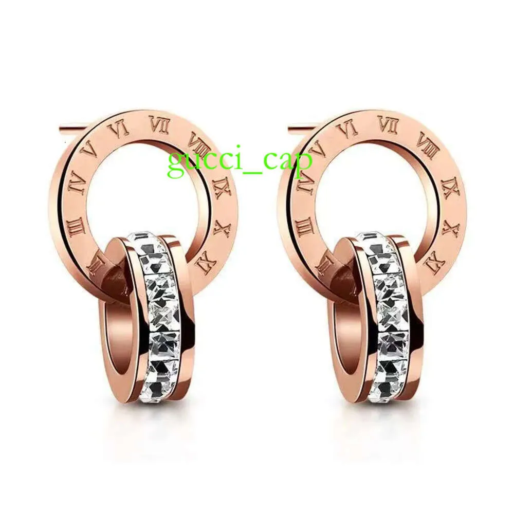 Stud Koreaanse eenvoudige Rome Designer Letters Stud Oorbellen Rose goud roestvrij staal oorringen oorbel oorbel met glanzende kristallen zirkonia sieraden