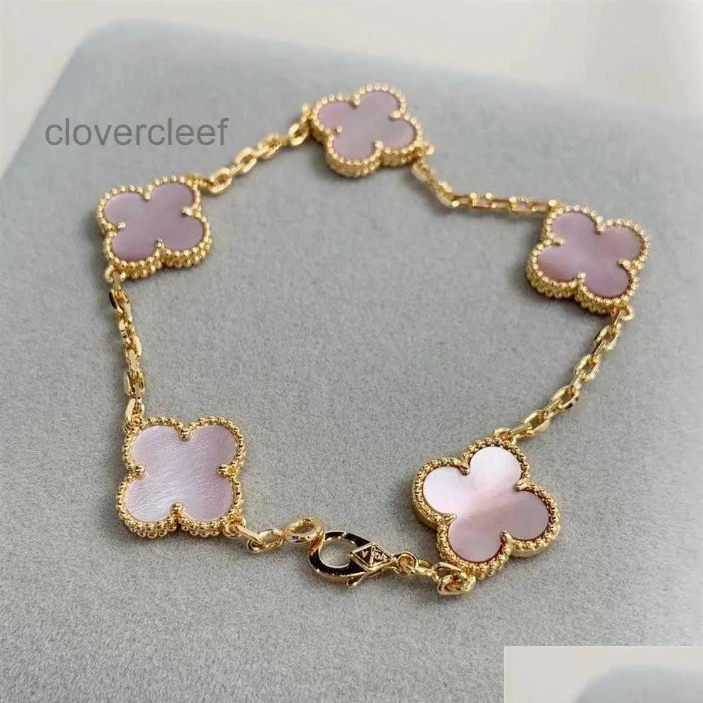 Cleef Four Leaf Clover Jewelrys Designer 2024 Luxury Van Clover Bracciale Madreperla 18K Gol Love Bangle Brillante gioielli con diamanti in cristallo