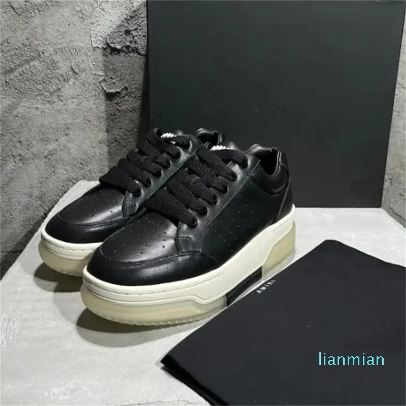 spring Mens designer beautiful sneakers mens designer Shoes Sneakers Trainers