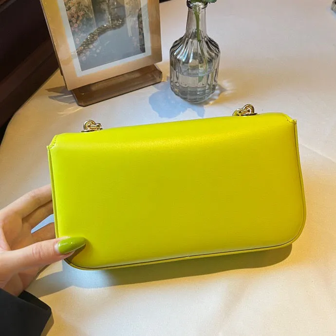 Sac à chaîne jaune tout-en-un de haute qualité, asymétrique épaule dénudée, sac à bandoulière en cuir vintage de luxe pour femmes, printemps été