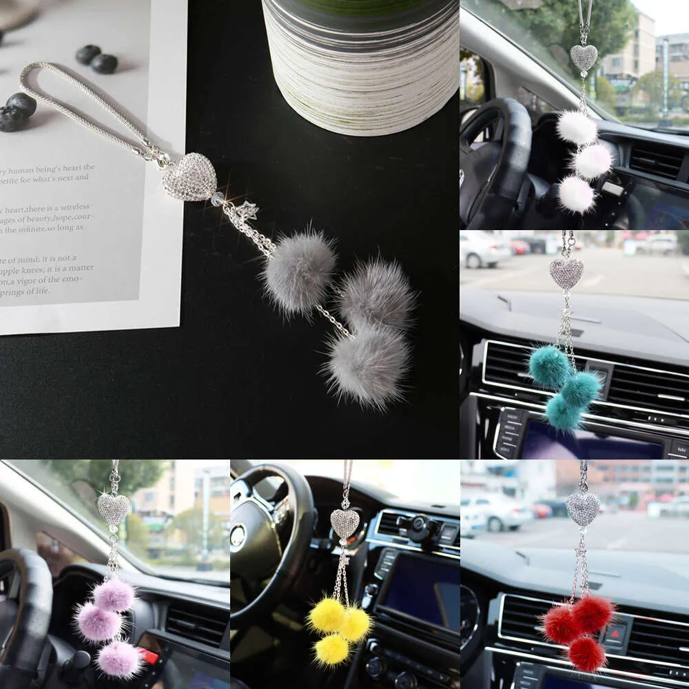 New Fashion Diamond Car Accessorio Bling Hairball Specchietto retrovisore Ciondolo Regalo di compleanno Auto Decoraction Ornamenti