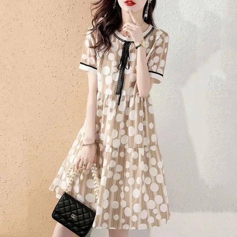 Party Kleider Mode Polka Dot Mori Mädchen Stil Casual 2024 Sommer Kurzarm Weibliche A-Linie Oansatz Koreanische Kordelzug Bogen midi Kleid