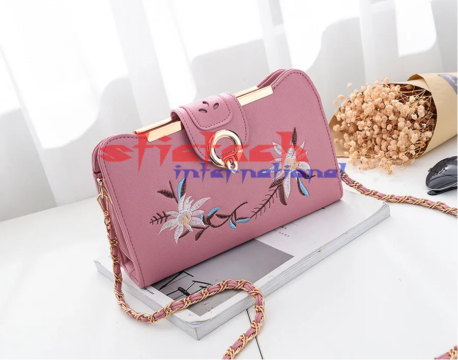 DHgate.com:50 Pack Leather Messenger Bags for Women - Small