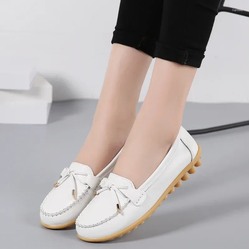 Casual Shoes 2024 Fashion Women Genuine Leather Ballet Flats Chaussures Femme Ladies Slip-on Moccasins Loafers Plus Size 44