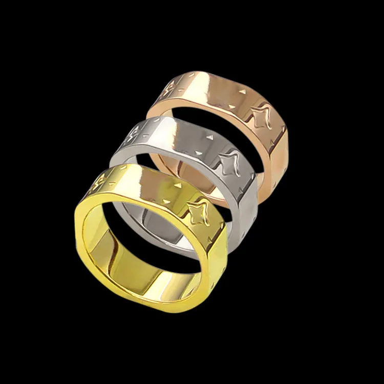 Nouveau design titane acier lettre V logo gravé Les Gastons Bague plaqué or 18 carats femmes Anneaux Couple femmes hommes Designer Bijoux R58