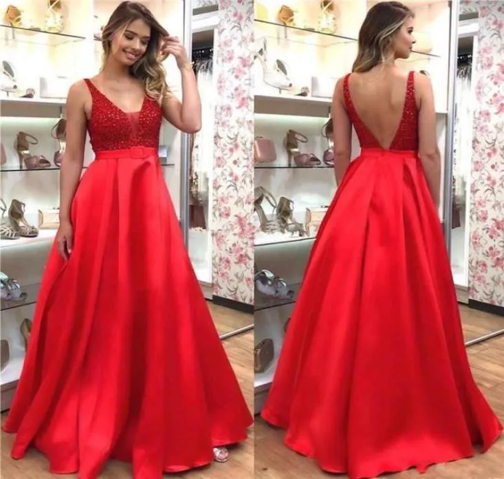 Очаровательные красные атласные длинные вечерние платья с V-образным вырезом без рукавов, сексуальное платье для выпускного вечера с открытой спиной, дешевые вечерние платья1298641