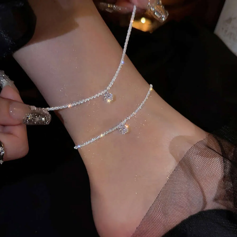 Изысканные женские браслеты на щиколотке со сверкающими бриллиантами