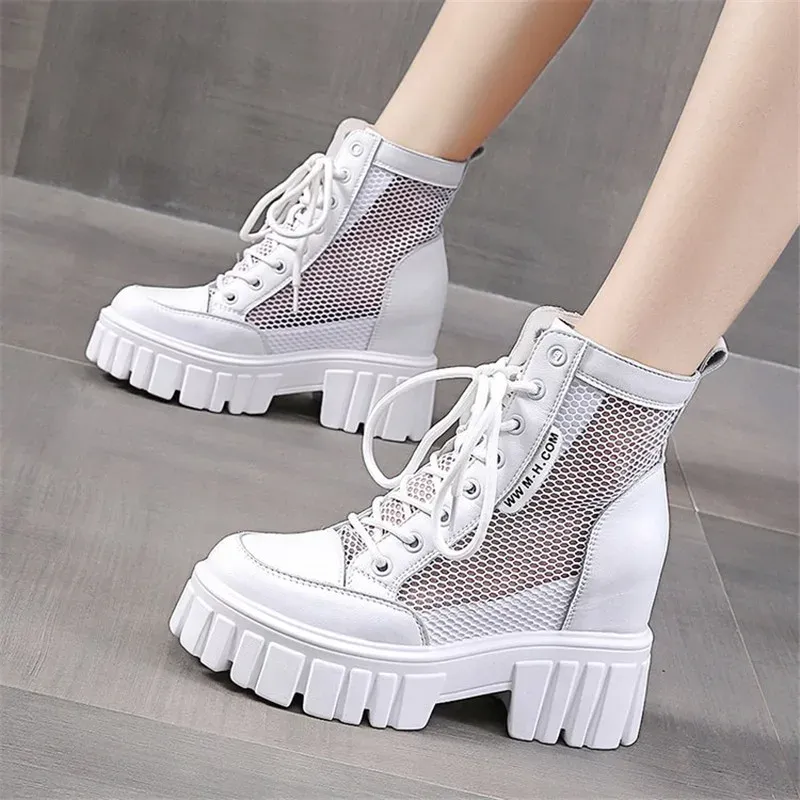 Boots Punk Rock Retro Women Ankle Boots Thick Heel 2021 New Spring Summer Platform Block Heel Black WearResisting Boots For Women