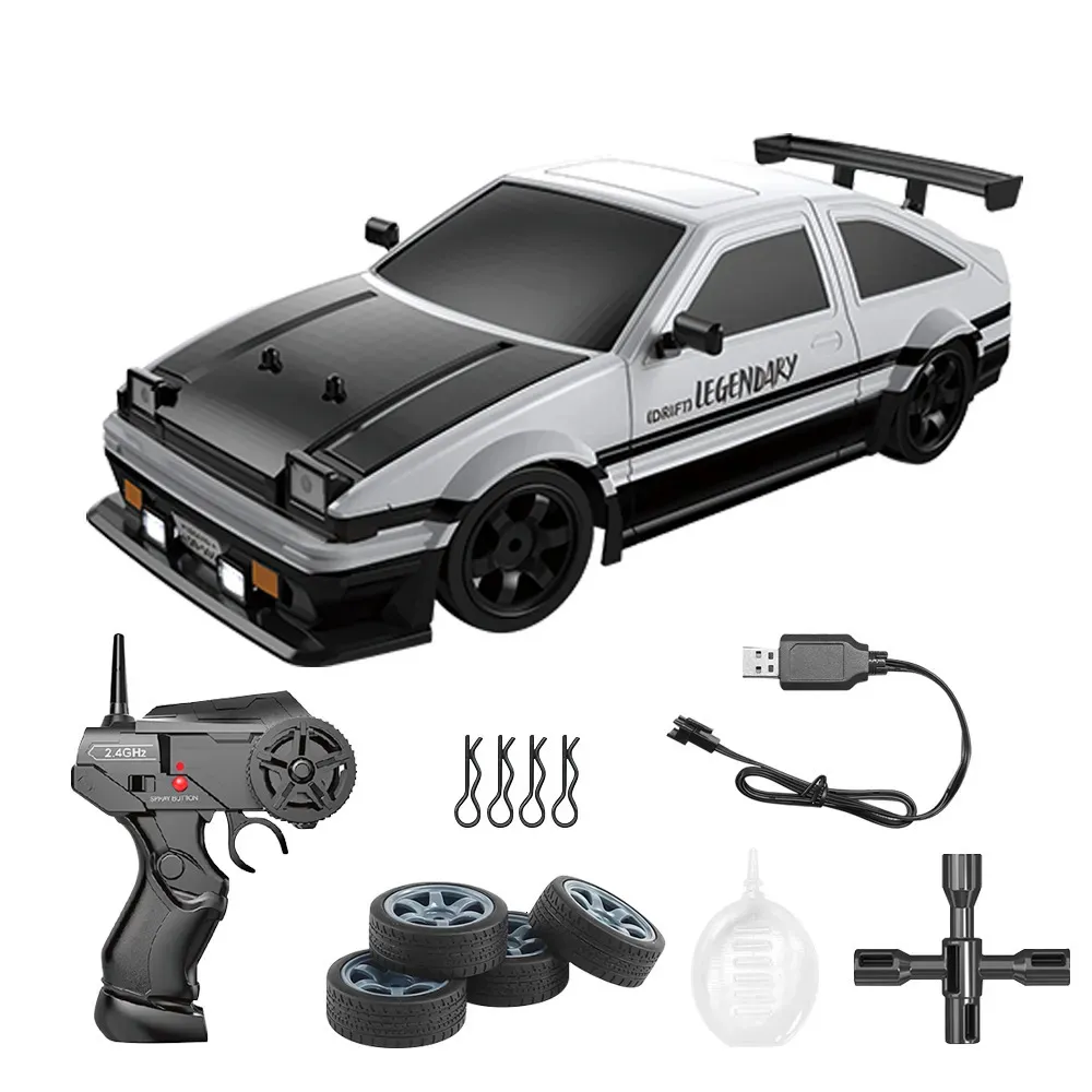 AE86 Jouets de véhicule de course de voiture télécommandée pour enfants 1/16 4WD 2.4G haute vitesse GTR RC voiture de dérive électrique enfants jouets cadeau 240311