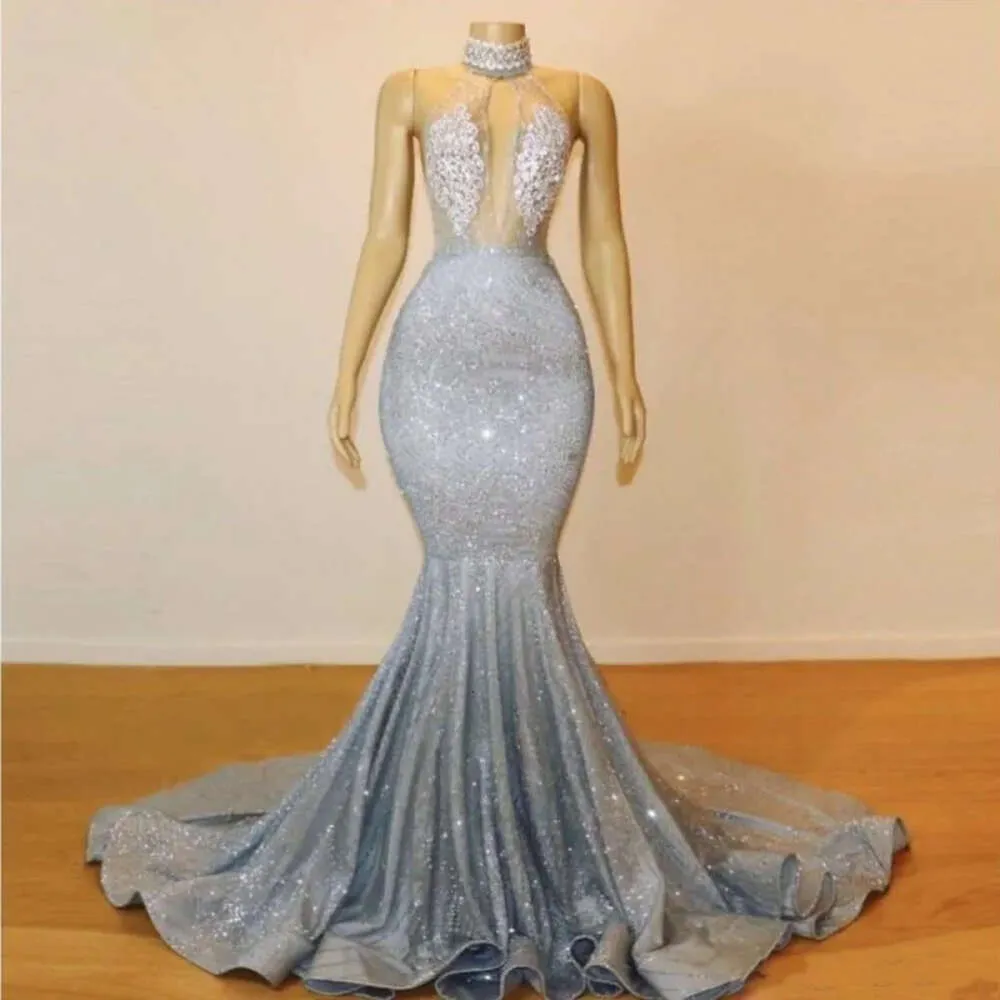 Mermaid Prom Bling Dresses Jewel Neck Beads Crystals Backless See Through Floor Length Evening Party Wear Custom