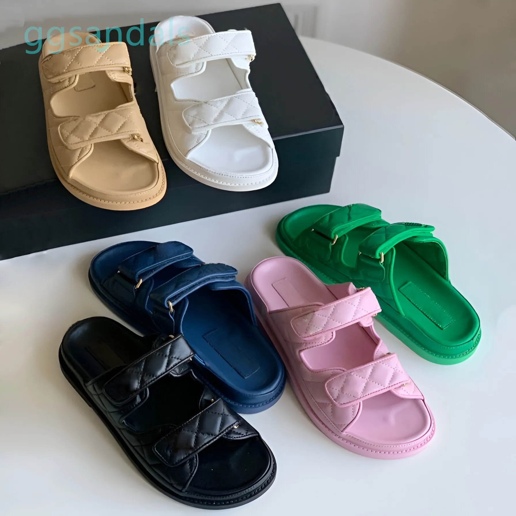 Designer Sandaler Kvinnor Sandal Leather Dad Shoes Quiltade Shoe Flats Low Heel Wedge Diamond Buckle Slide Slip On Ankle Strap Flip Flop