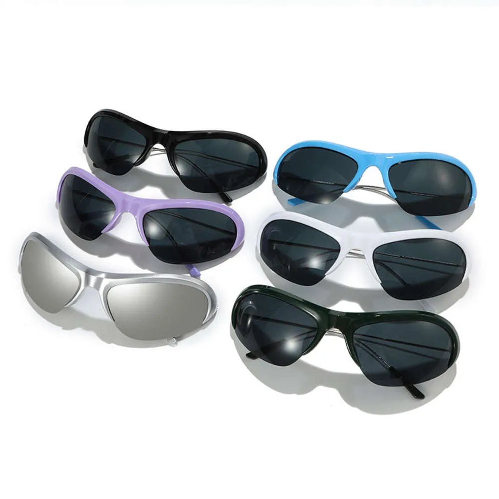 2 pcs luxury designer New Punk Style Sun Riding Glasses Y2K Fashion UV Resistant Personalized Sports Sunglasses 8URD