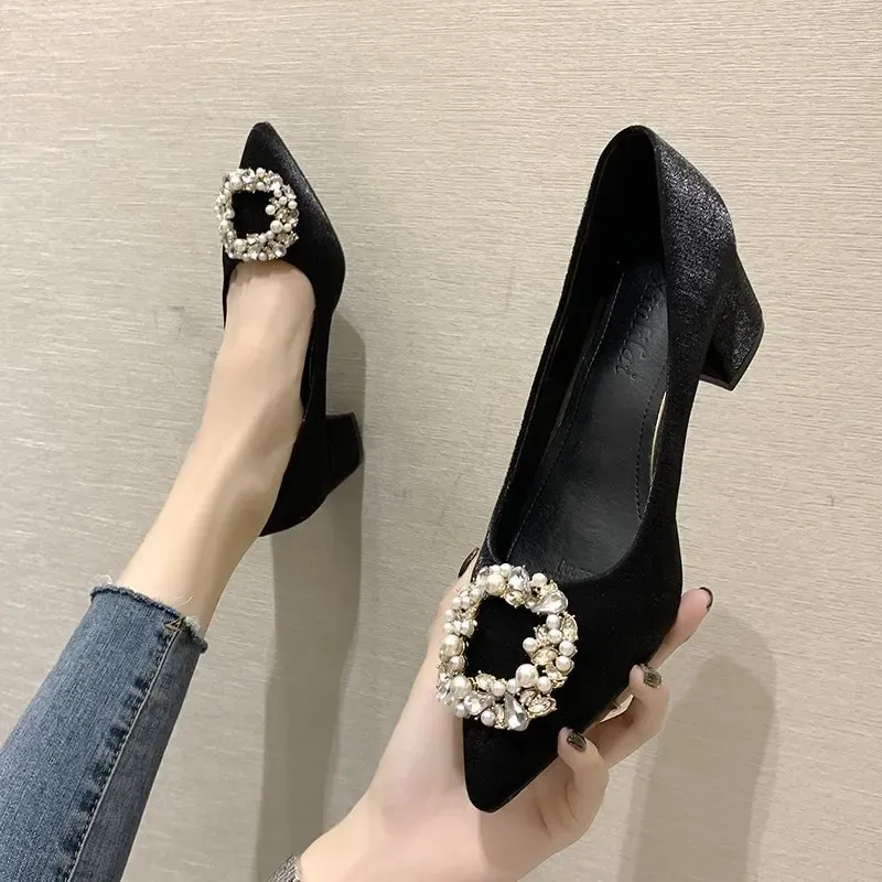 Pumps 5cm Plus Size Pearl Women Pumps Ol Office Lady Shoes Velvet High Heels Dress Shoes Cute Crystal Square Heel Ladies Shoes 8638C