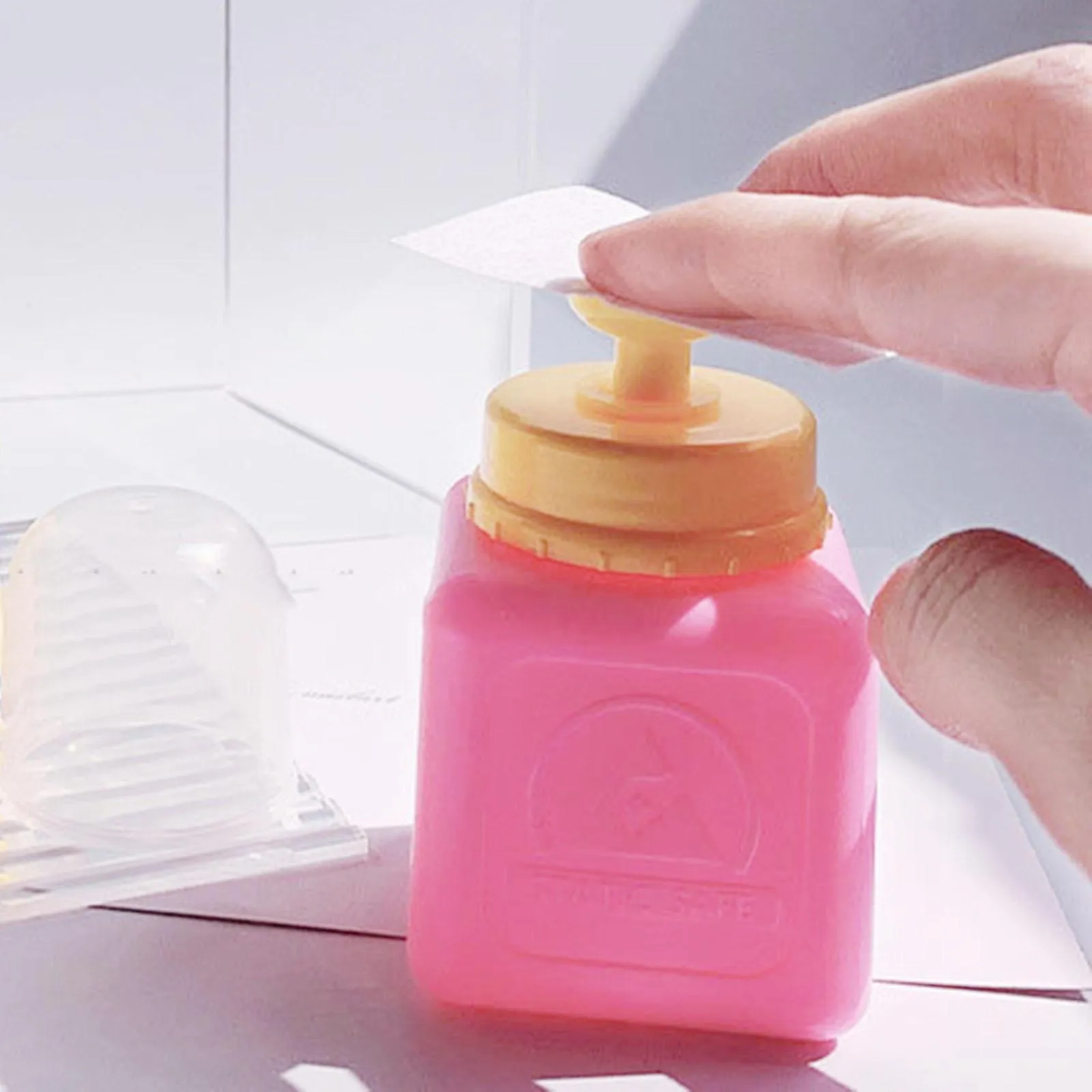 Alcohol Dispensers Press Push Down for Nail Polish Remover Alcohol Nail