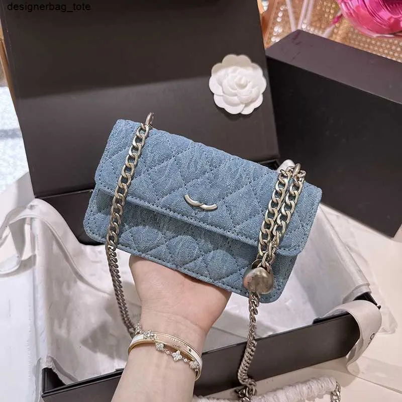Camellia Love Silver Womens Jeans Heart Collection Denim Crush Bead Vanity Metal Hardware Bags Crossbody Counter Handbags Mini Cosmetic Case Pouch 15x8cm