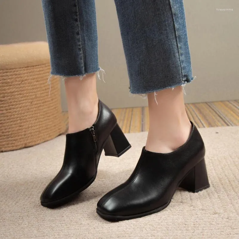Модельные туфли, однотонные однотонные туфли с глубоким вырезом, женские весенне-осенние туфли 2024, удобные лоферы с квадратным носком и боковой молнией на толстом каблуке