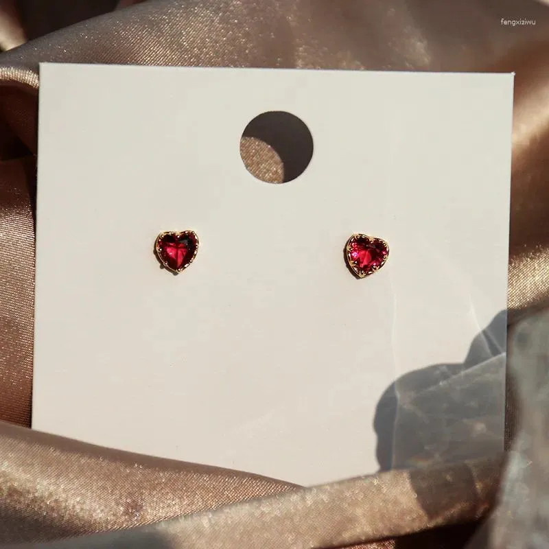 Studörhängen Original 925 Sterling Silver Heart Red Crystal Piercing Wedding Luxury Elegant smycken för kvinna Partihandel