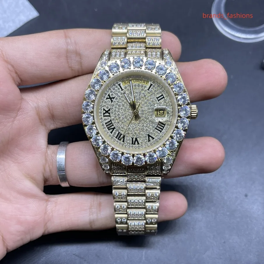 Populära Prong Set Men's Diamond Watch Size 43mm Gold Diamond Face Gold rostfritt stål Remklocka Automatisk mekanisk WRIST301U