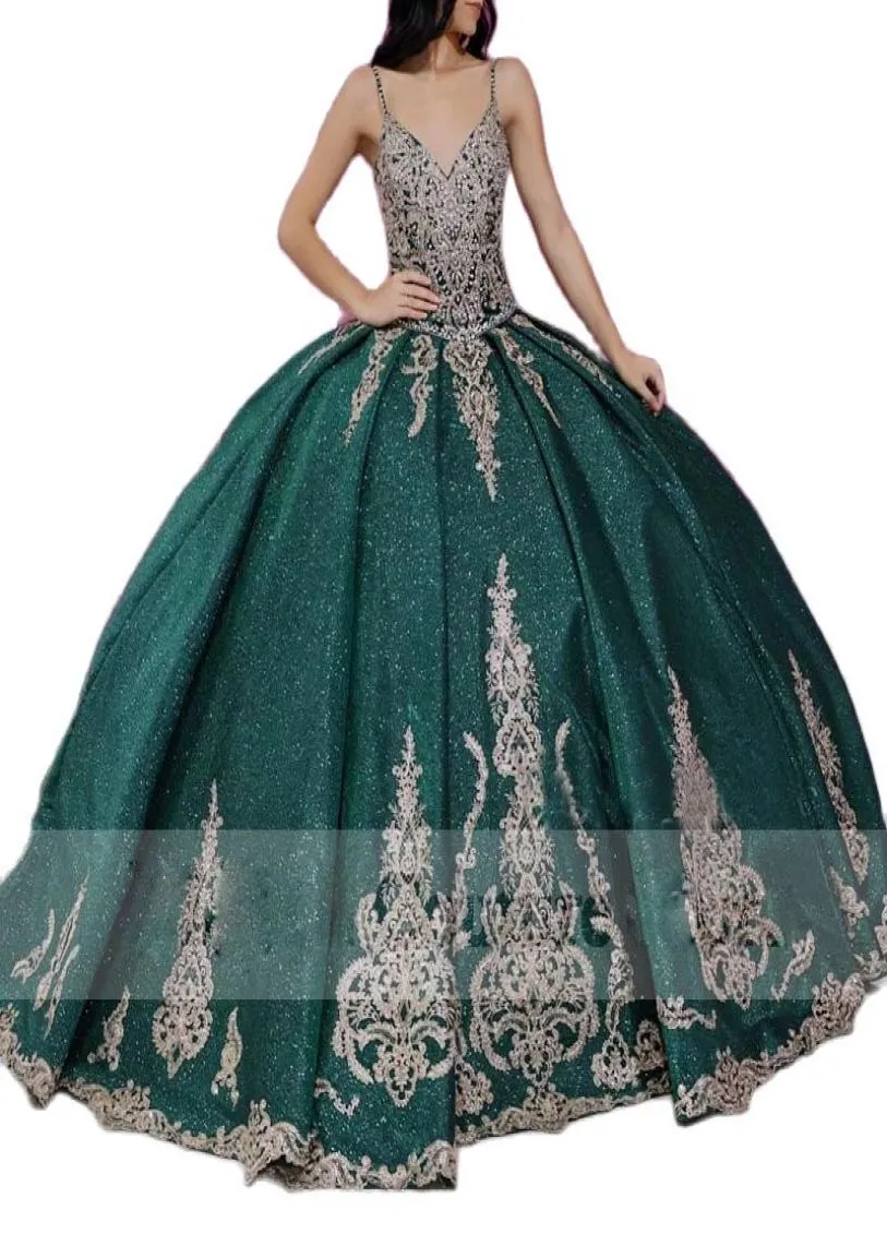 Glitter Mexican Quinceanera Dresses Gold Appliques Green Sweet 15 Prom Gown With Cape Bead Ruched Ball Gown Vestidos de XV anos1818779