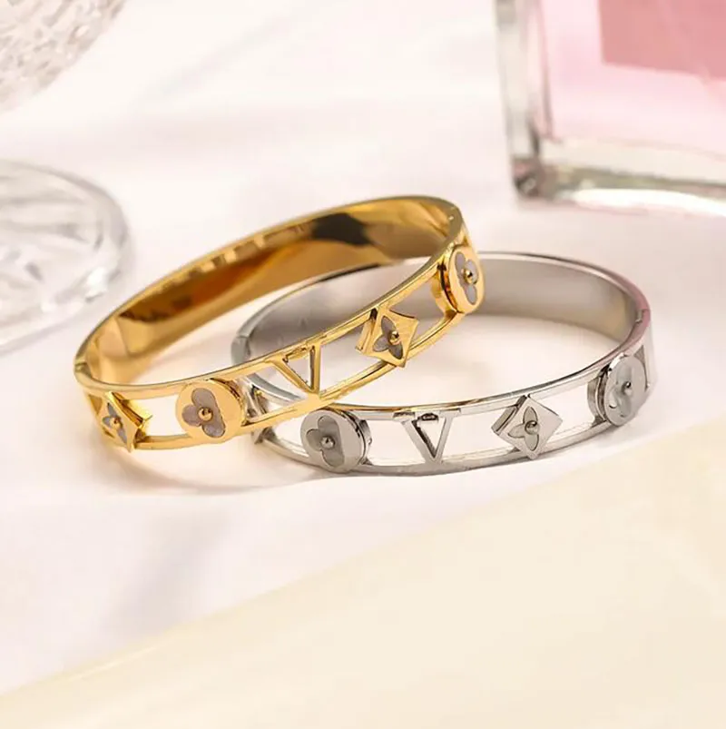 Bracelets de créateurs de mode pour femmes, bijoux de luxe de styliste, plaqué or 18 carats, en acier inoxydable, cadeaux pour amoureux de mariage