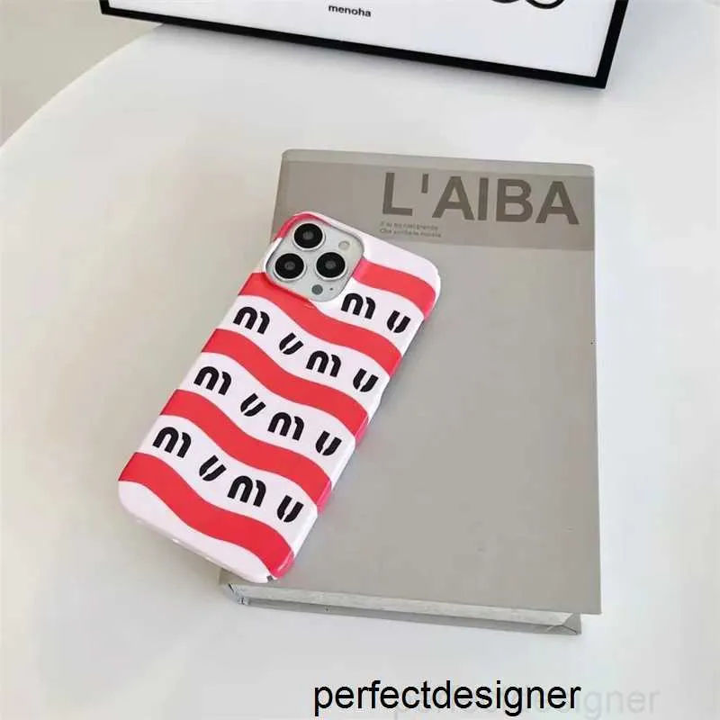 Designer Designer iPhone 14 Pro Max Telefonfodral Girls Söta telefoner Skyddsfall Män kvinnor Letter Casual Phonecase för iPhone 13 Pro Max 12 11 Xsmax Caseyyc