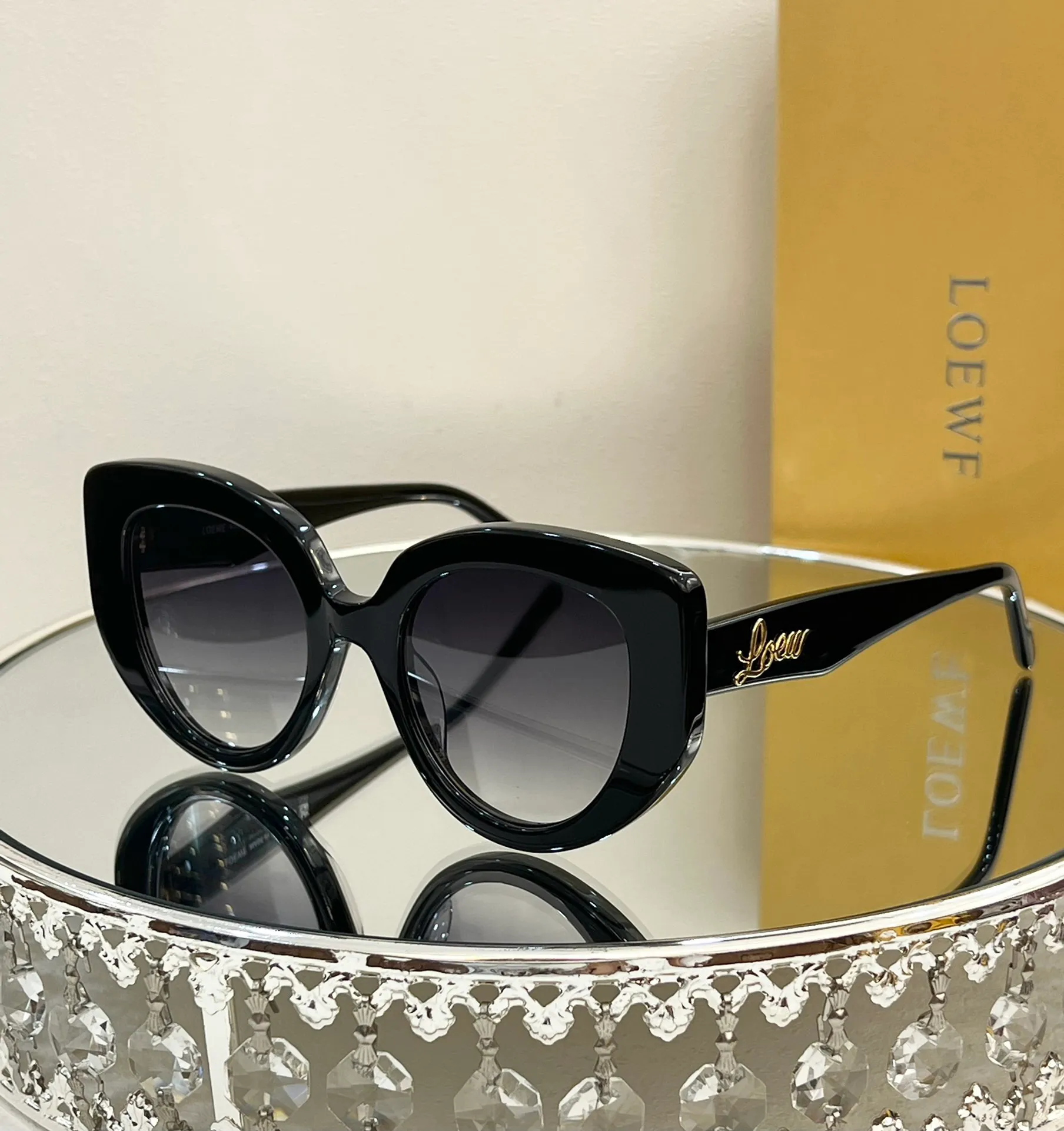 Luxury loewf solglasögon för kvinnor kattögon polariserande glasögon för män plåt uv skydd solglasögon
