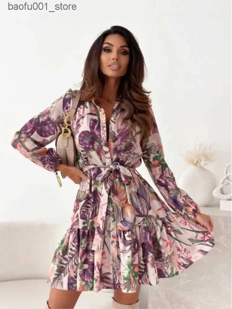 Robes décontractées de base Fashion Floral Print Shirt Robe Femme 2023 Automne à manches longues Elegant Office Dames Vêtements en V-Neck Lacet Up Robes For Womens Q240322