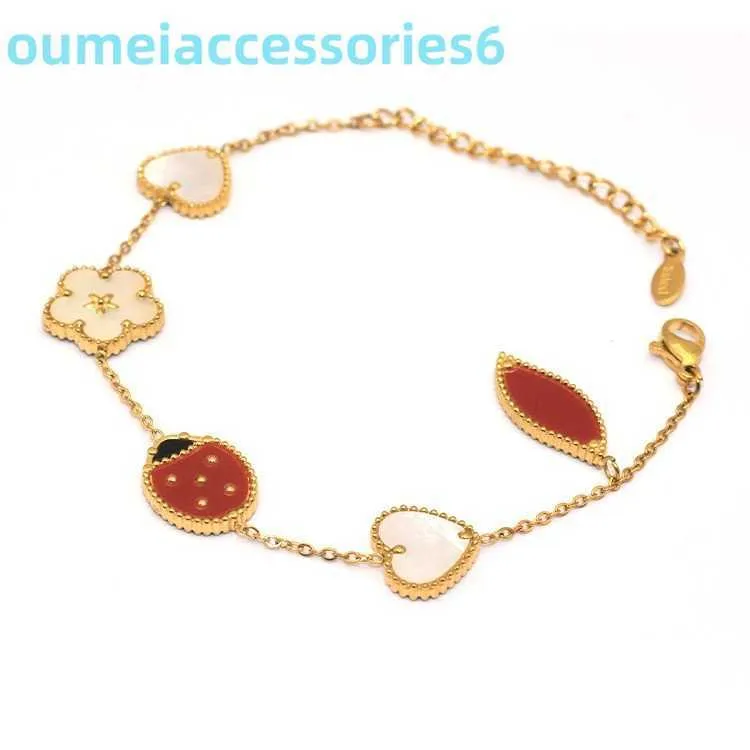 2024 Jewelry Designer Brand Vanl Cleefl Arpelsbracelet Five Flower Seven Star Ladybug Armband Red Jade Chalcedony Colorless Cortile Strawberry