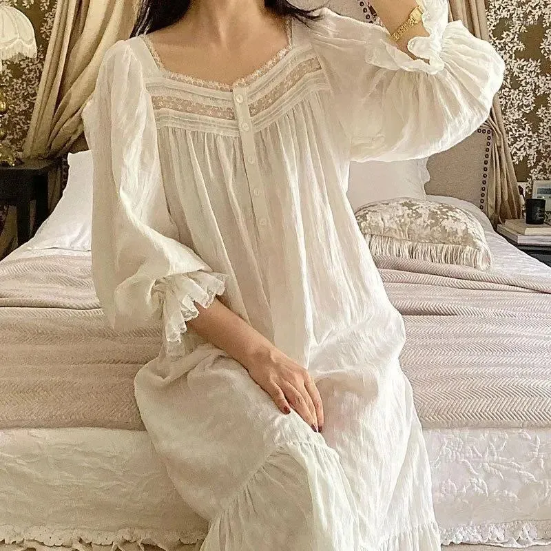 Women's Sleepwear Sleeves Loungewear Lace Dress Pajamas French Cotton Female Women Long Nightdress Vintage Ruffle Home Looose Patchwork